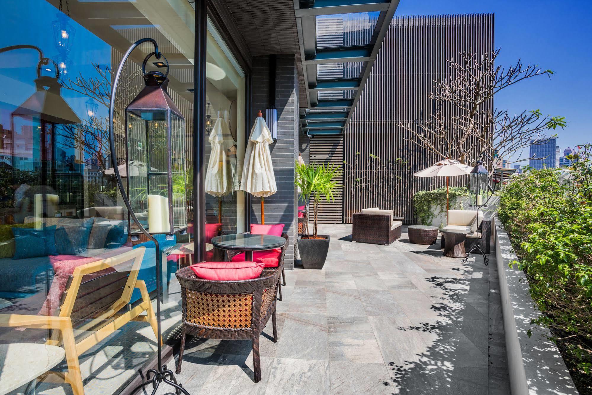 Lacle Hotel-Luzhou Taipei Exterior photo