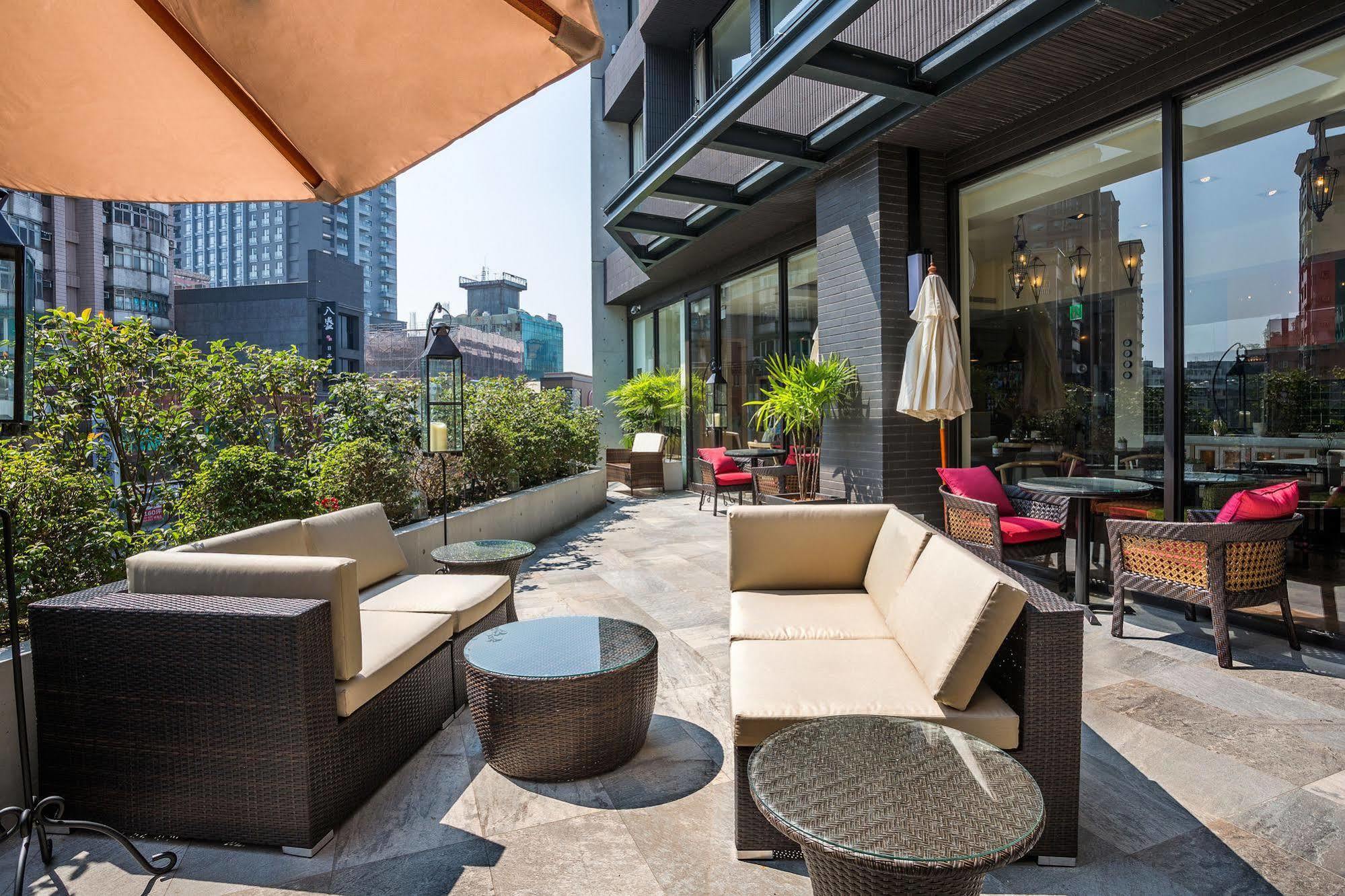 Lacle Hotel-Luzhou Taipei Exterior photo